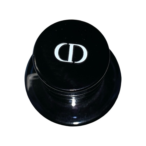 Dior Sauvage Eau de Toilette Mens Masculine Cologne 60ml Fresh Spicy Patchouli - Picture 4 of 8